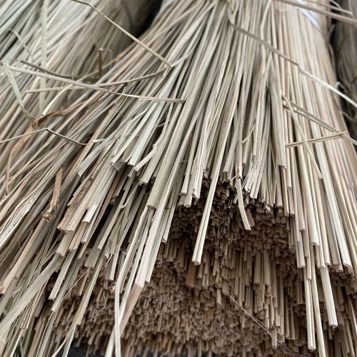 Naturalna trawa morska 60 cm – biodegradowalny materiał do wiązania, dekoracji, tapicerki i DIY